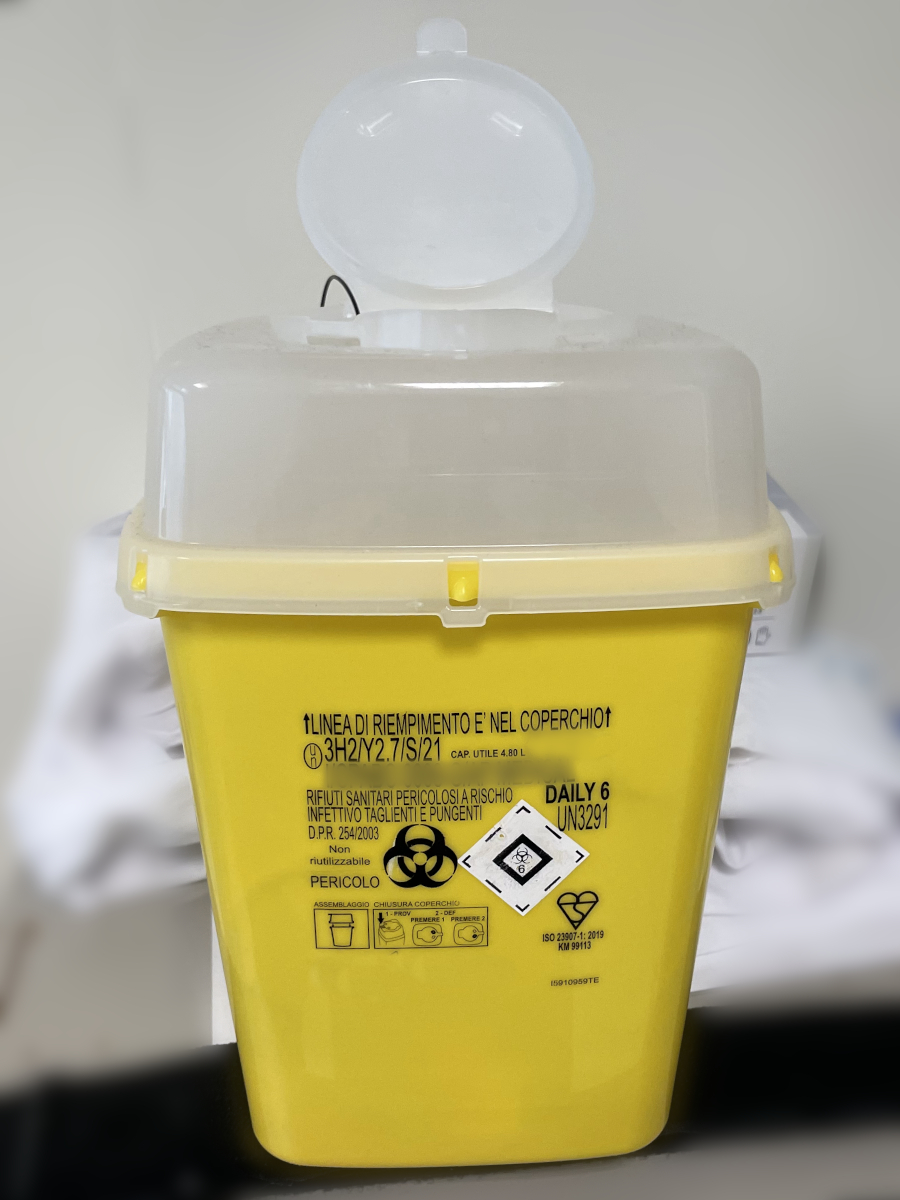 Container, disposal, sharps and biohazard
