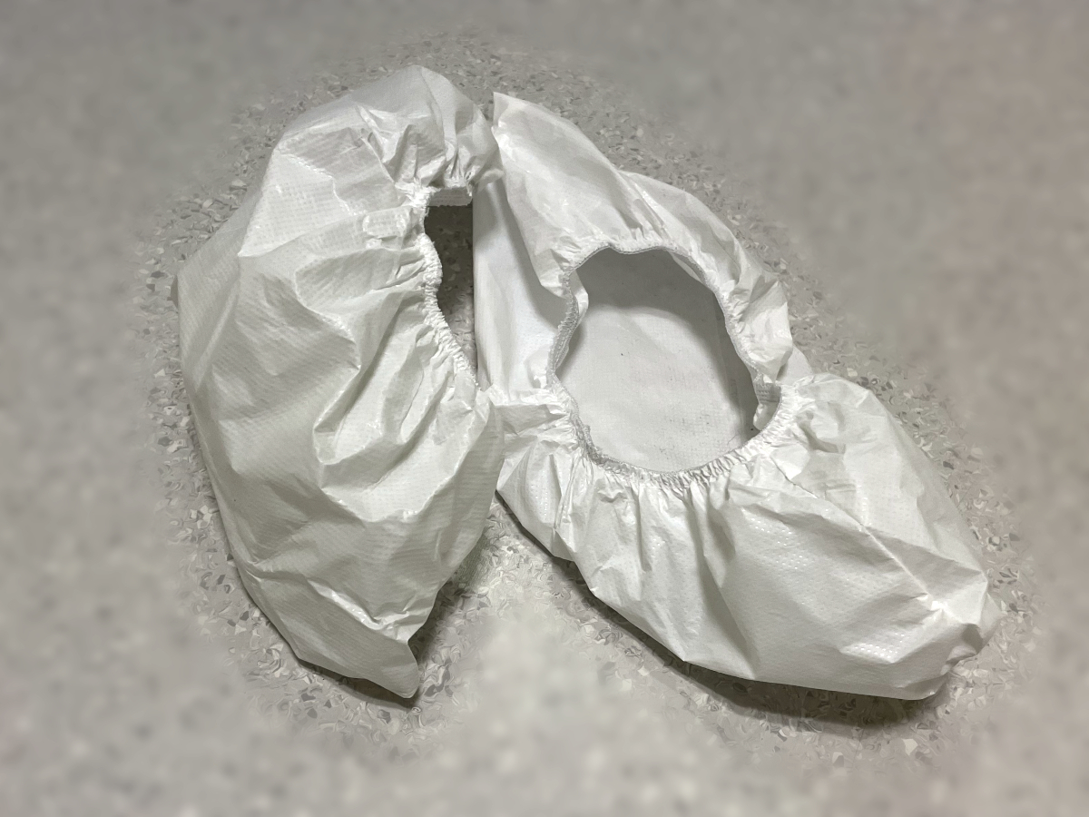 Shoe cover, non-conductive, reusable