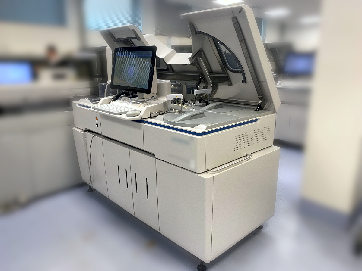 Analyser, immunoassay, automated