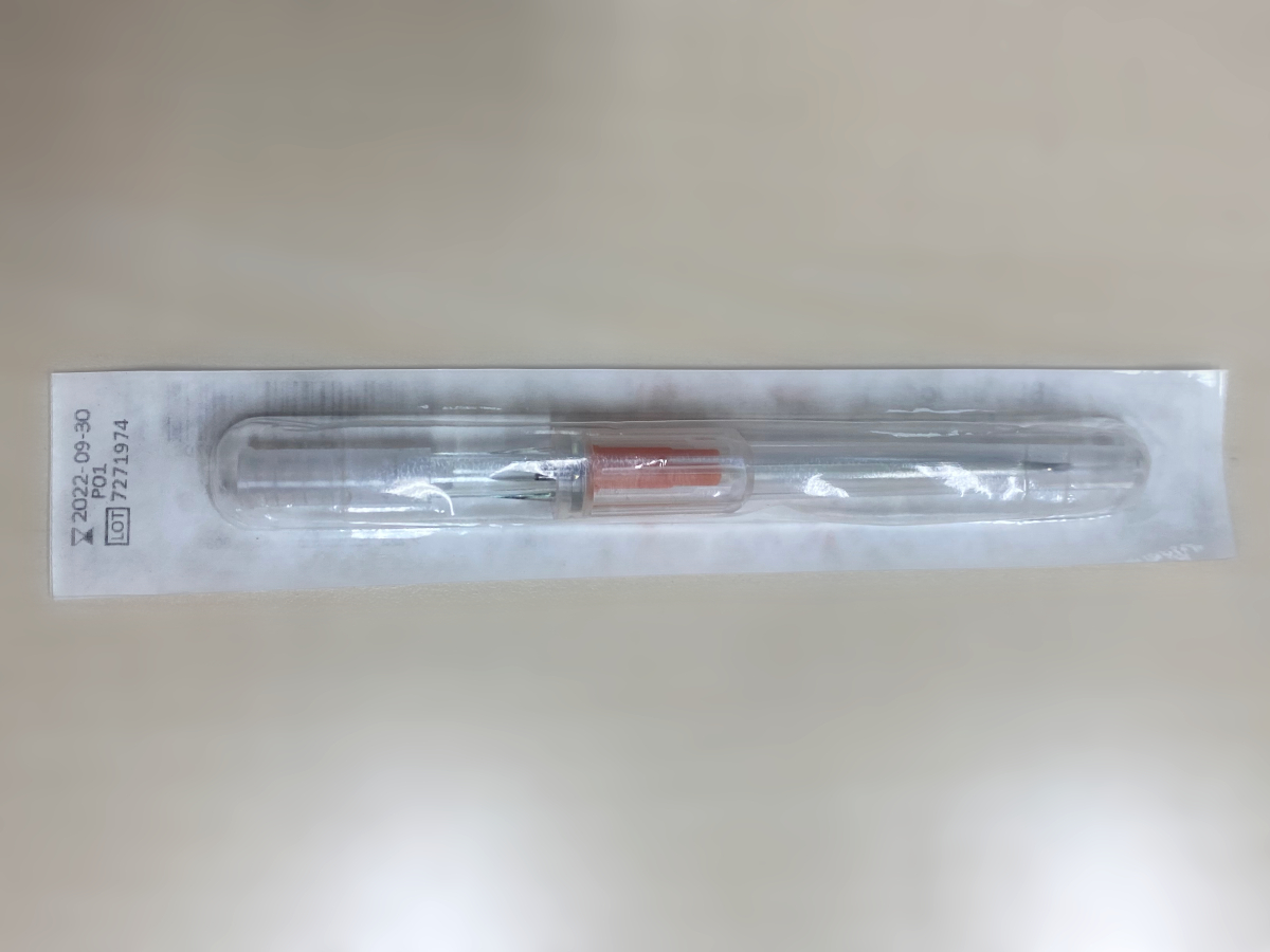 Catheter, intravenous (IV), umbilical, sterile