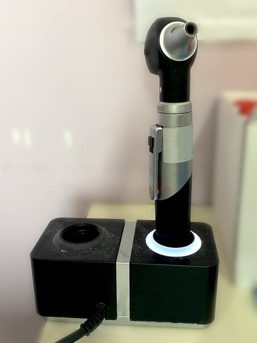 Otoscope